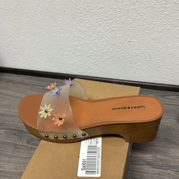 Lucky Brand Clear Floral Platform Sandals - Picture 6 of 6